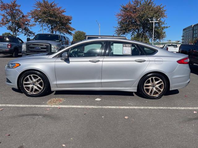 Used 2016 Ingot Silver Ford  image 4