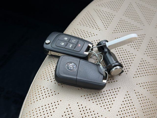 Used 2017 Summit White Buick  image 31