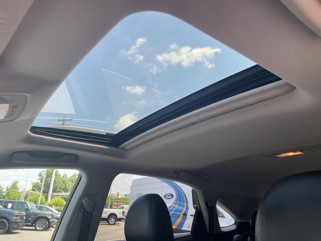 Used 2013 Stargazer Black Lexus  image 17