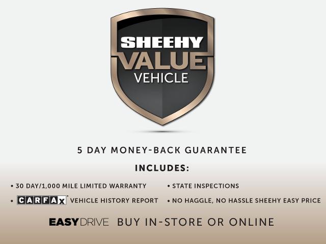 Used 2011 Summit White Chevrolet  image 3