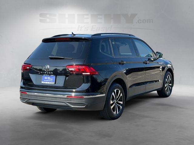 Used 2023 Deep Black Pearl Effect Volkswagen  image 15