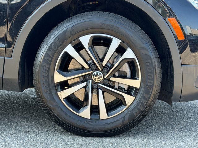 Used 2023 Deep Black Pearl Effect Volkswagen  image 29