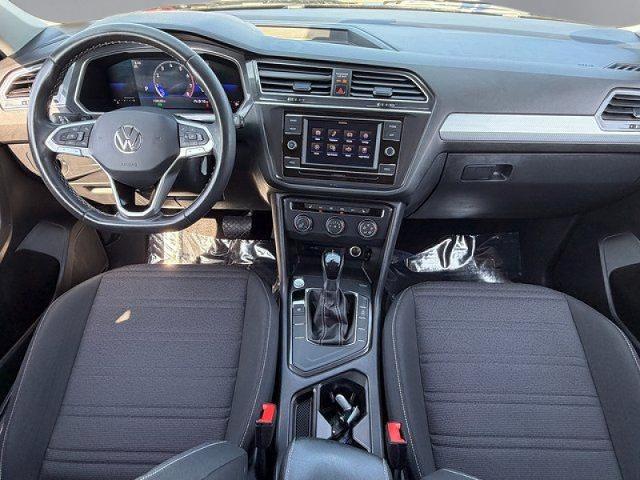 Used 2023 Deep Black Pearl Effect Volkswagen  image 3