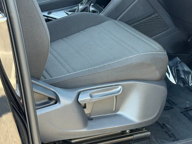 Used 2023 Deep Black Pearl Effect Volkswagen  image 34