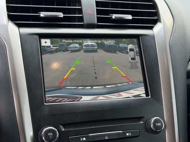 Used 2018 Magnetic Metallic Ford  image 20