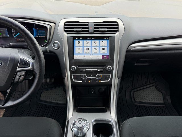 Used 2018 Magnetic Metallic Ford  image 29