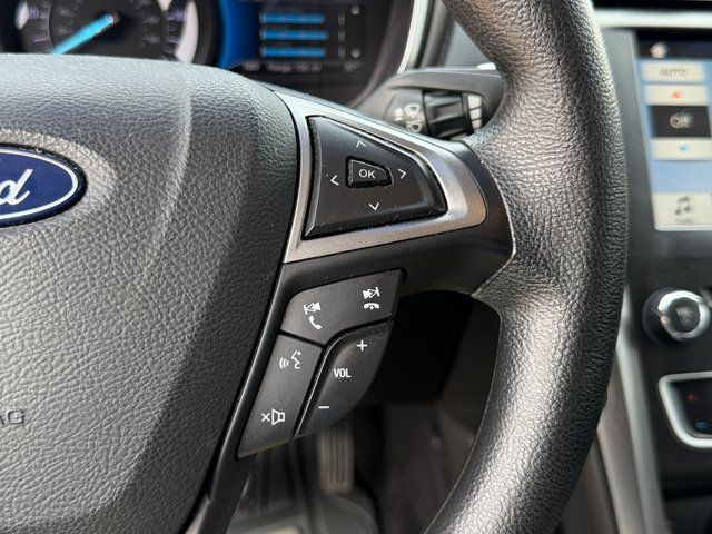 Used 2018 Magnetic Metallic Ford  image 38