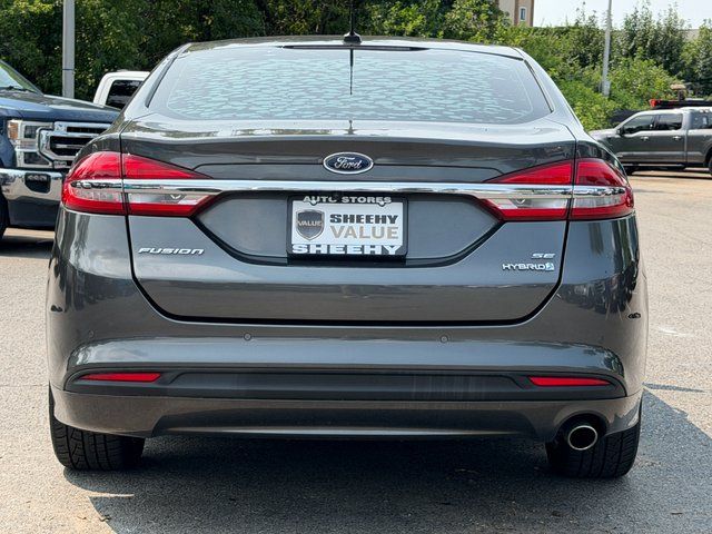 Used 2018 Magnetic Metallic Ford  image 9