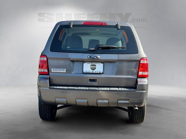 Used 2012 Sterling Gray Metallic Ford  image 11