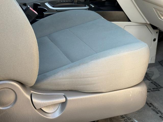 Used 2012 Sterling Gray Metallic Ford  image 26