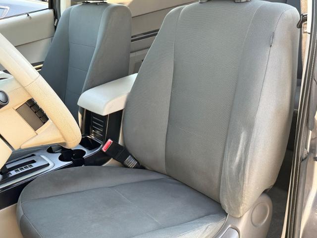 Used 2012 Sterling Gray Metallic Ford  image 34