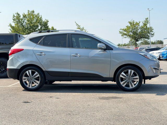 Used 2015 Graphite Gray Hyundai  image 11