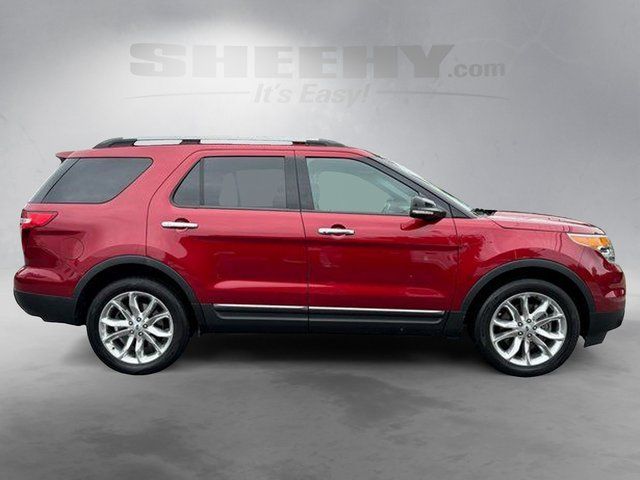 Used 2014 Ruby Red Metallic Ford  image 10