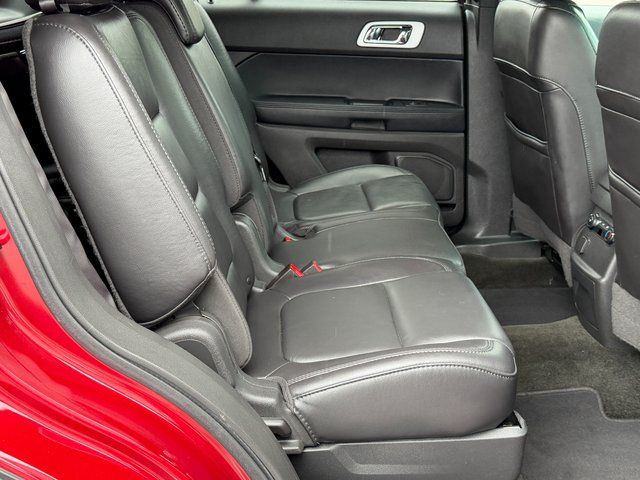 Used 2014 Ruby Red Metallic Ford  image 36