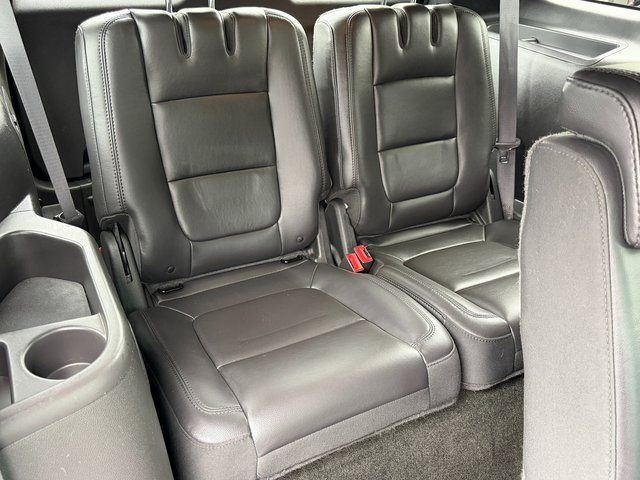 Used 2014 Ruby Red Metallic Ford  image 38