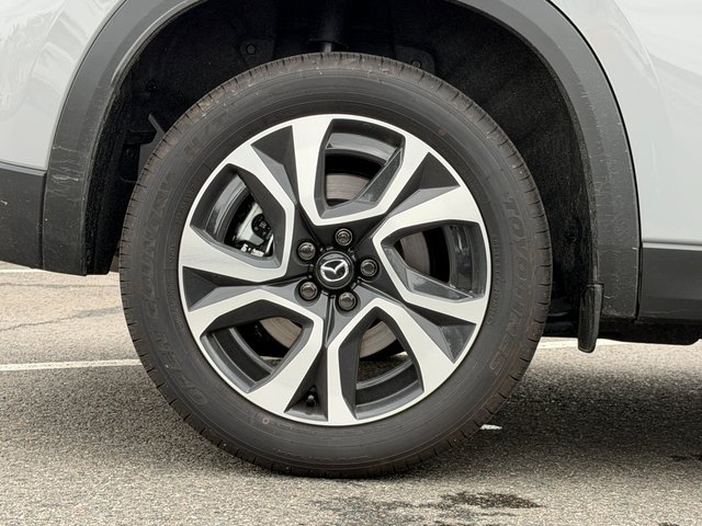 Used 2026 Aero Gray Metallic Mazda  image 30