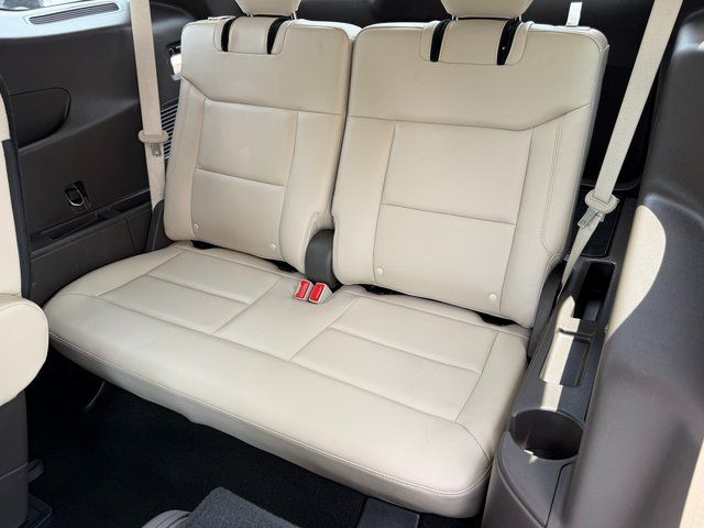 Used 2020 Magnetic Metallic Ford  image 40
