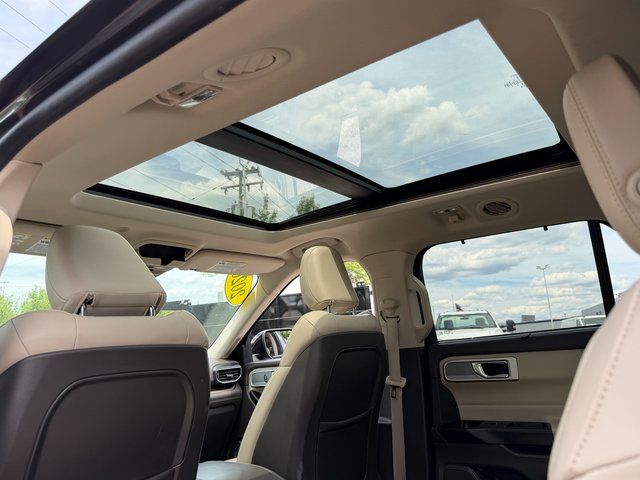 Used 2020 Magnetic Metallic Ford  image 5