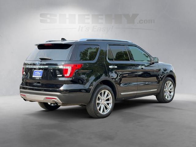Used 2017 Shadow Black Ford  image 12
