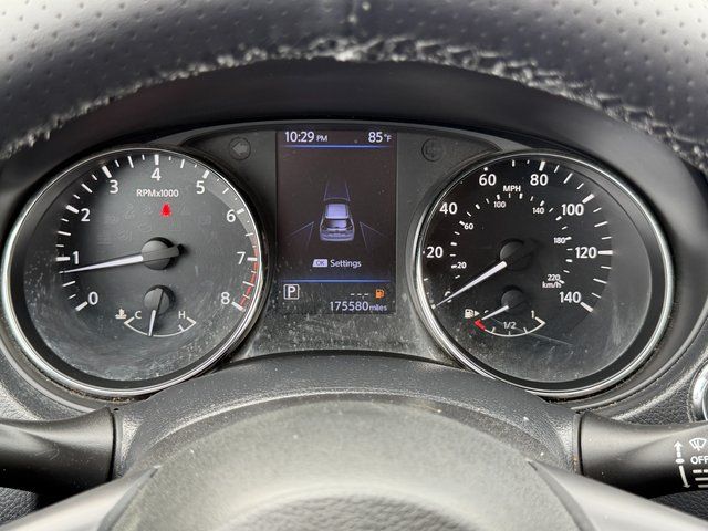 Used 2019 Gun Metallic Nissan  image 6