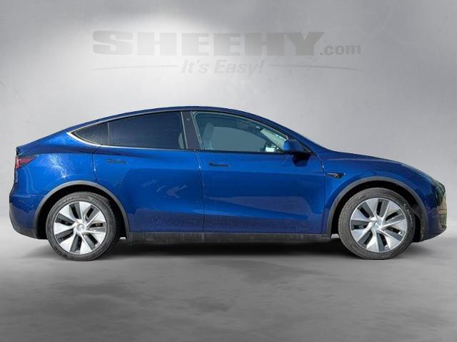 Used 2021 Deep Blue Metallic Tesla  image 10