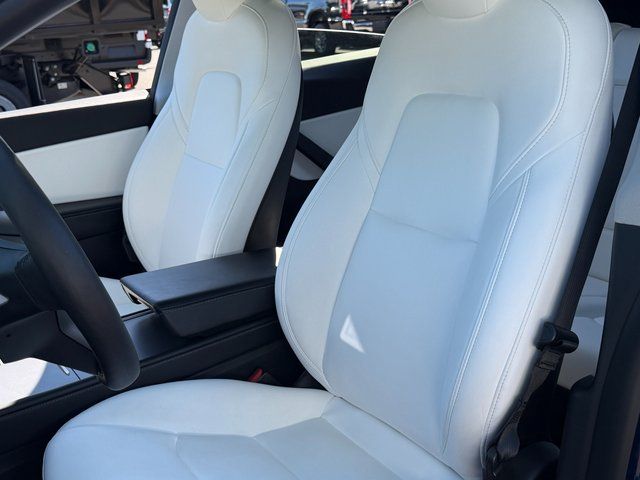 Used 2021 Deep Blue Metallic Tesla  image 35