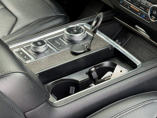 Used 2021 Magnetic Metallic Ford  image 20