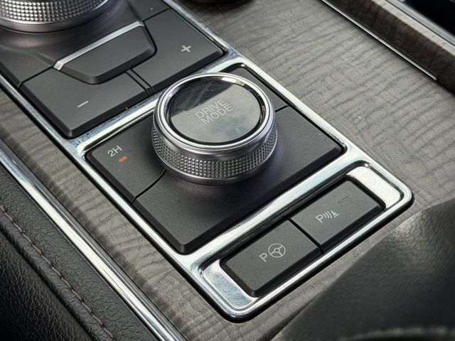 Used 2021 Magnetic Metallic Ford  image 22