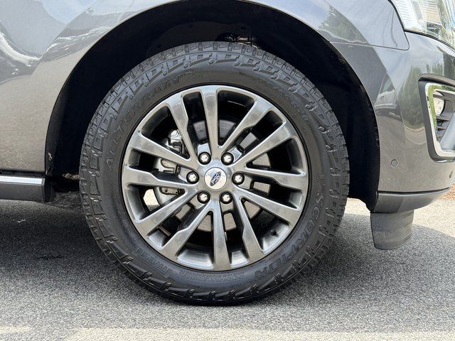 Used 2021 Magnetic Metallic Ford  image 29
