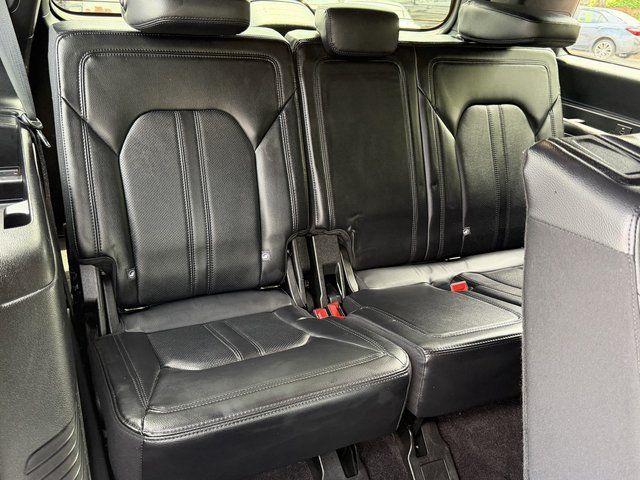 Used 2021 Magnetic Metallic Ford  image 37