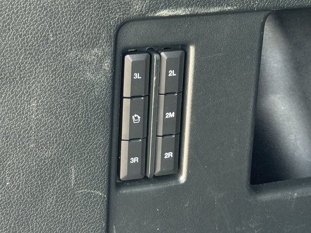 Used 2021 Magnetic Metallic Ford  image 39