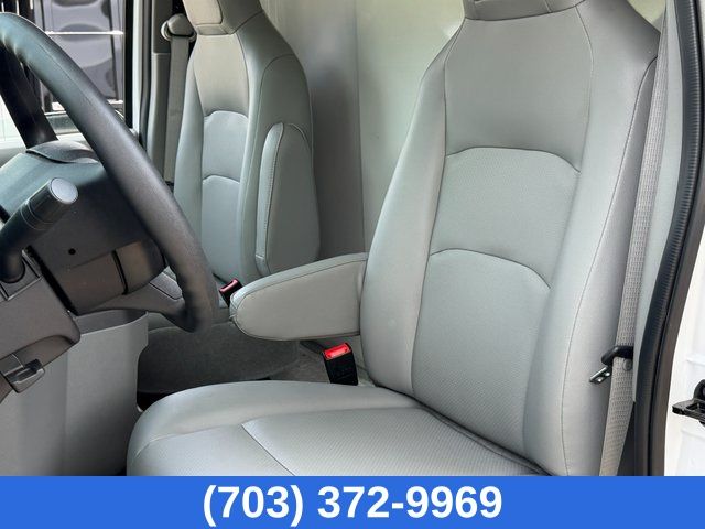 New 2026 Oxford White Ford SD image 54