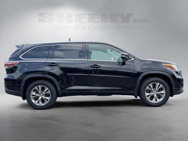 Used 2015 Attitude Black Metallic Toyota  image 10