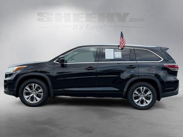 Used 2015 Attitude Black Metallic Toyota  image 17