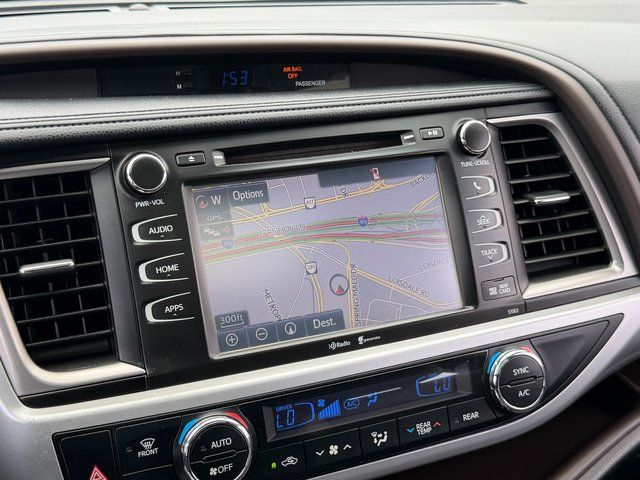 Used 2015 Attitude Black Metallic Toyota  image 24