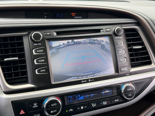 Used 2015 Attitude Black Metallic Toyota  image 5