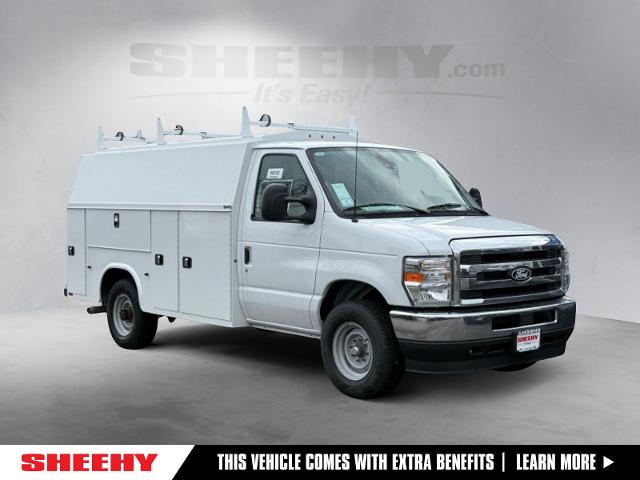 New 2026 Oxford White Ford Base image 33