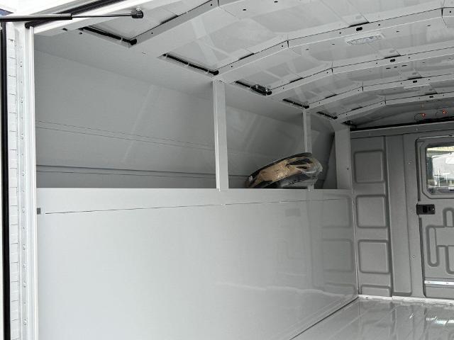 New 2026 Oxford White Ford Base image 41