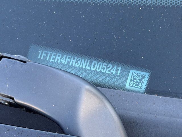 Used 2022 Shadow Black Ford  image 28