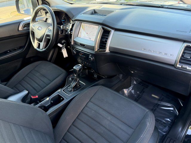 Used 2022 Shadow Black Ford  image 29