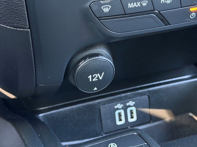 Used 2022 Shadow Black Ford  image 38