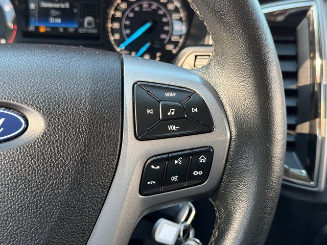 Used 2022 Shadow Black Ford  image 40