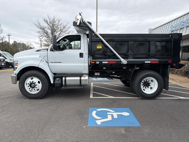 New 2026 Oxford White Ford Base image 24