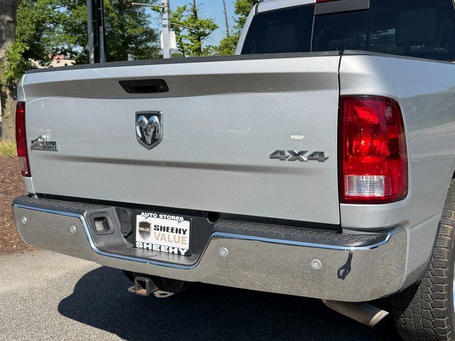 Used 2016 Bright Silver Clearcoat Metallic RAM  image 29