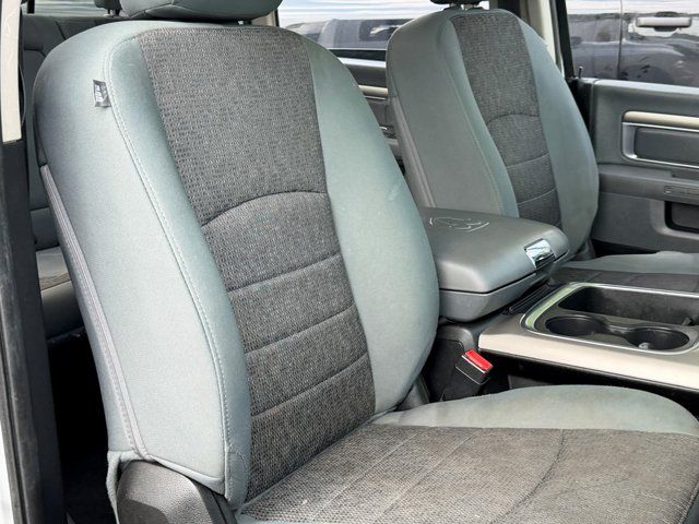Used 2016 Bright Silver Clearcoat Metallic RAM  image 8