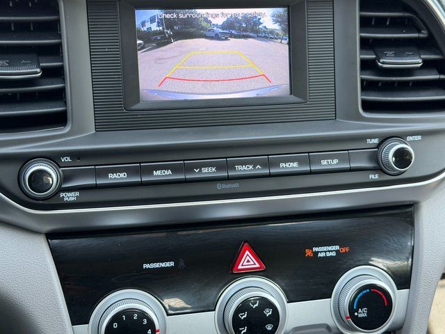 Used 2019 Machine Gray Hyundai  image 24