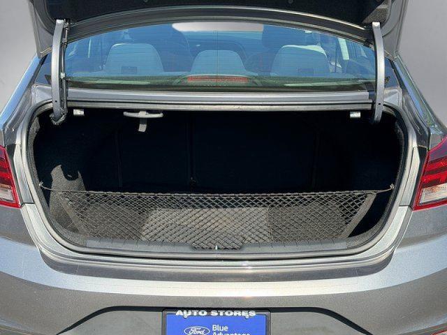 Used 2019 Machine Gray Hyundai  image 29