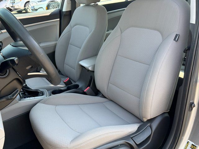Used 2019 Machine Gray Hyundai  image 9