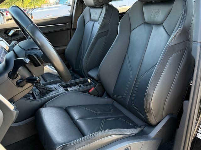 Used 2020 Mythos Black Metallic Audi  image 9