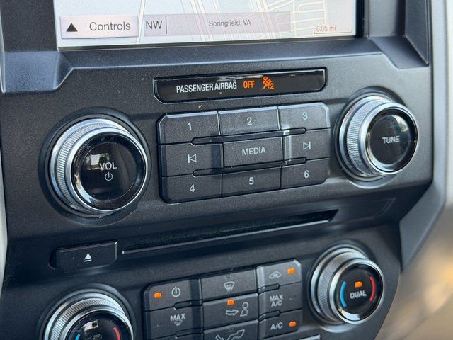 Used 2018 Magma Red Metallic Ford  image 22